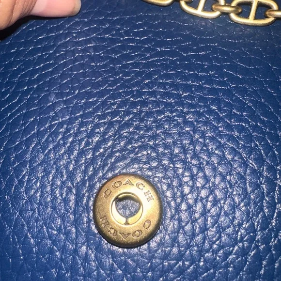 Coach Beat Crossbody Clutch - Picture 3 of 7